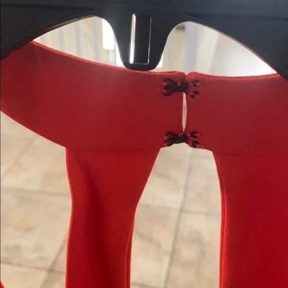 H&M backless dress! - Picture 6 of 7